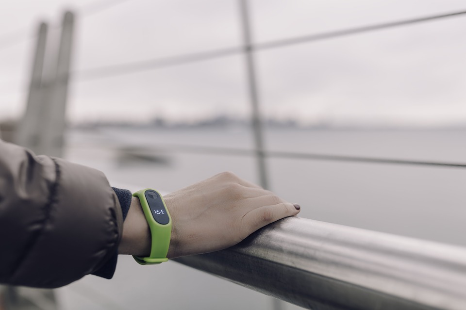 Next-Generation Fitbit Rumored to Feature Touchscreen Interface